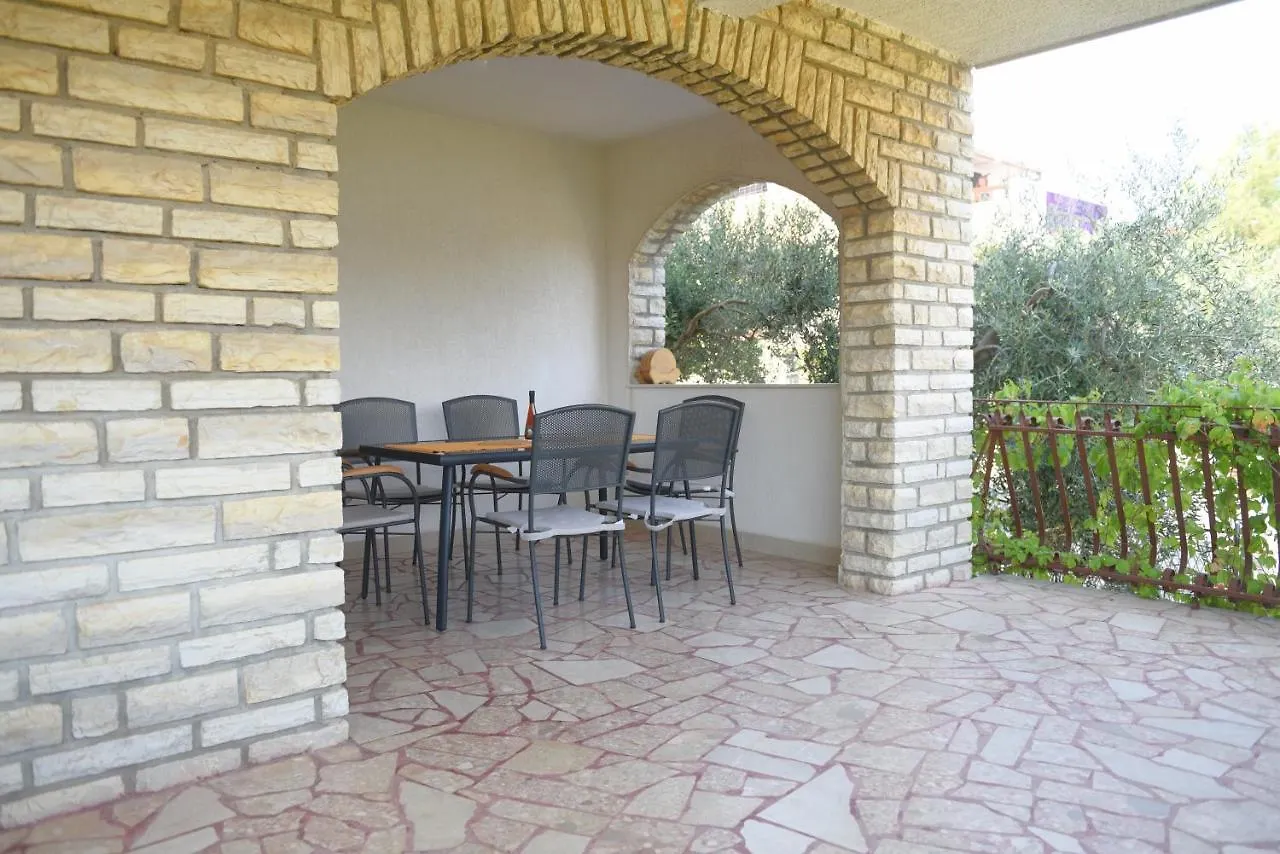 Apartment Apartman Mladen Trogir