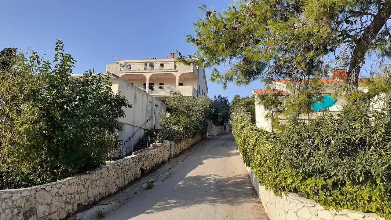 Apartman Mladen Trogir Apartment