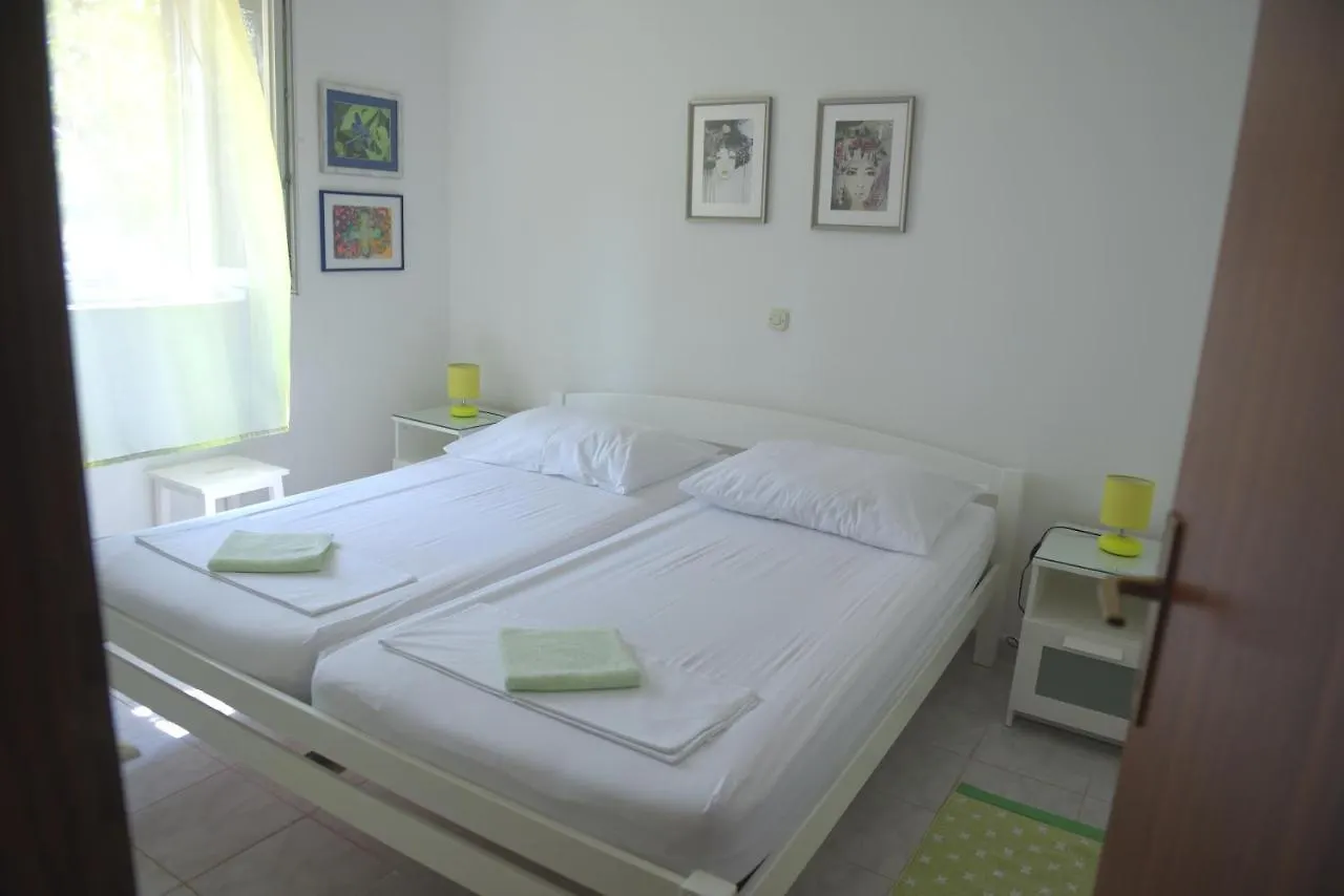 Apartman Mladen Trogir